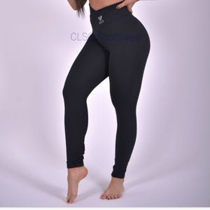 CLS Sportswear Scrunch booty Leggings SMALL NEW